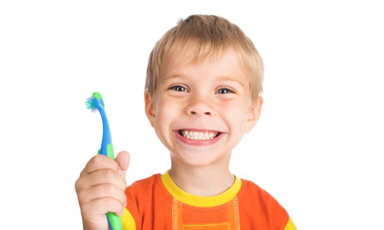 Gyermekfogak ápolása és a fogszuvasodás megelőzése